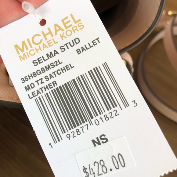 Nwt Michael Kors Selma md studded handbag - Picture 2 of 5